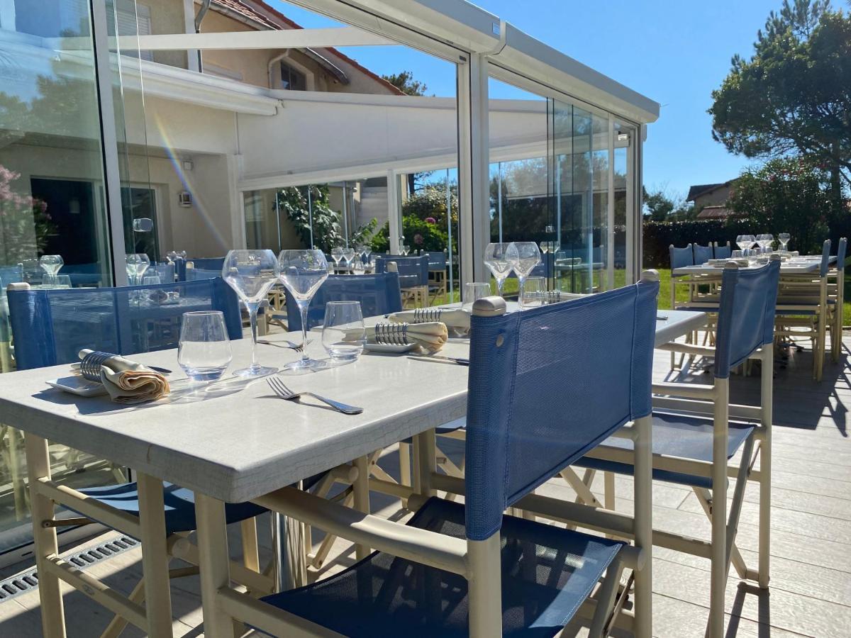 Les Vagues Hotel Restaurant ビスカロッス・プラージュ エクステリア 写真